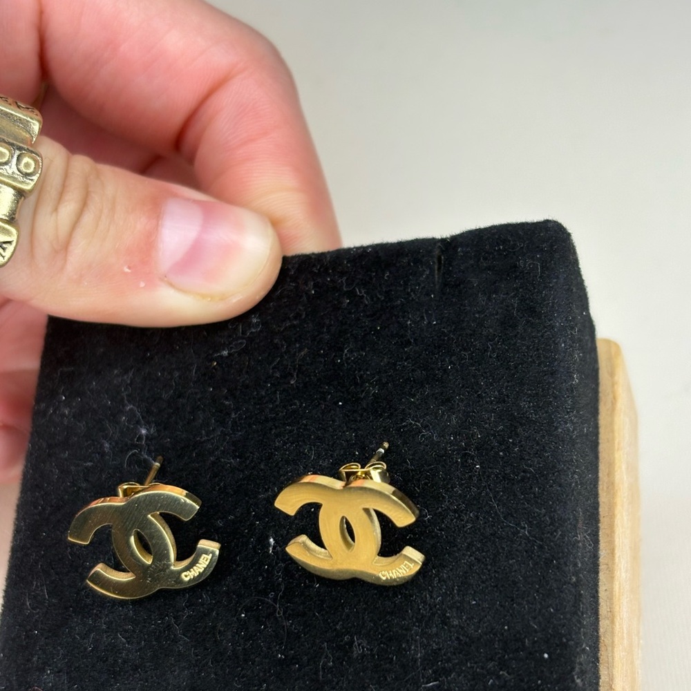 CC Earrings stainless steel 18k gold plated - Picture 4 of 5